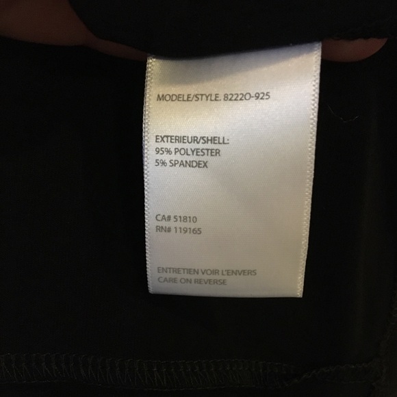 Perfect LBD w/ Ruching and Ruffle. NWT - Picture 8 of 8